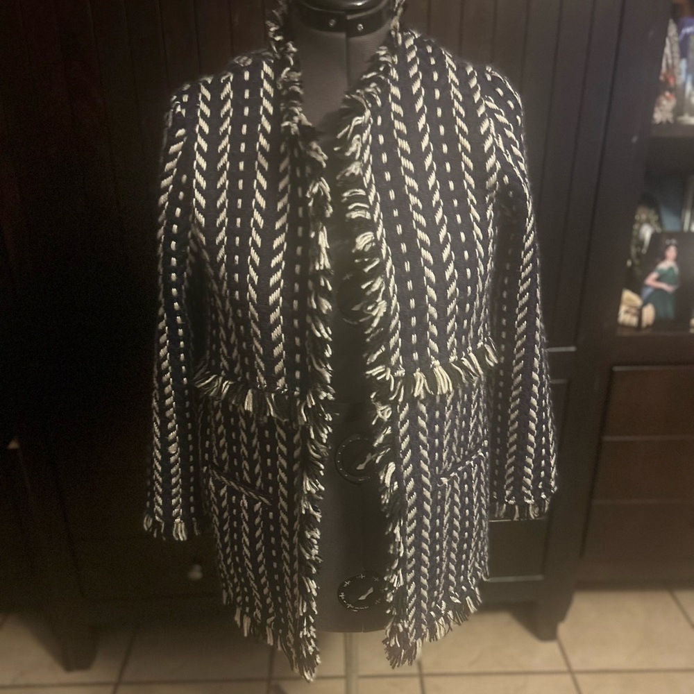 Cupcakes and Cashmere Women's blue and White Jacket